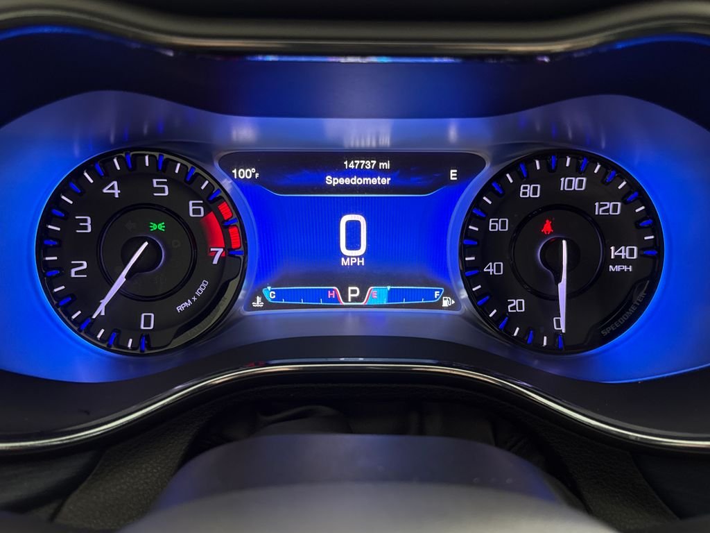 Used 2015 Black Chrysler S image 15