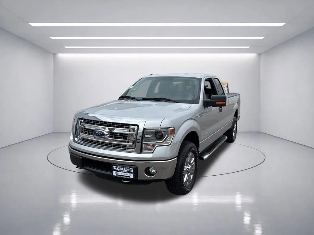 Used 2014 Ingot Silver Metallic Ford XLT image 3