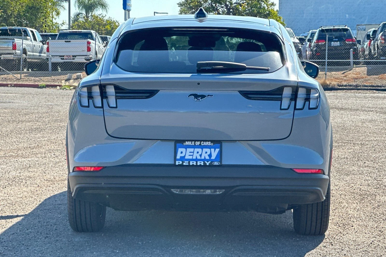 New 2026 Glacier Gray Metallic Tri-coat Ford Select image 4
