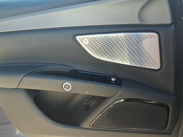Used 2024  Maserati GT image 16
