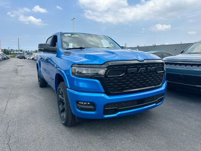 New 2026 Hydro Blue Pearl-Coat Exterior Paint RAM Big Horn/Lone Star image 11