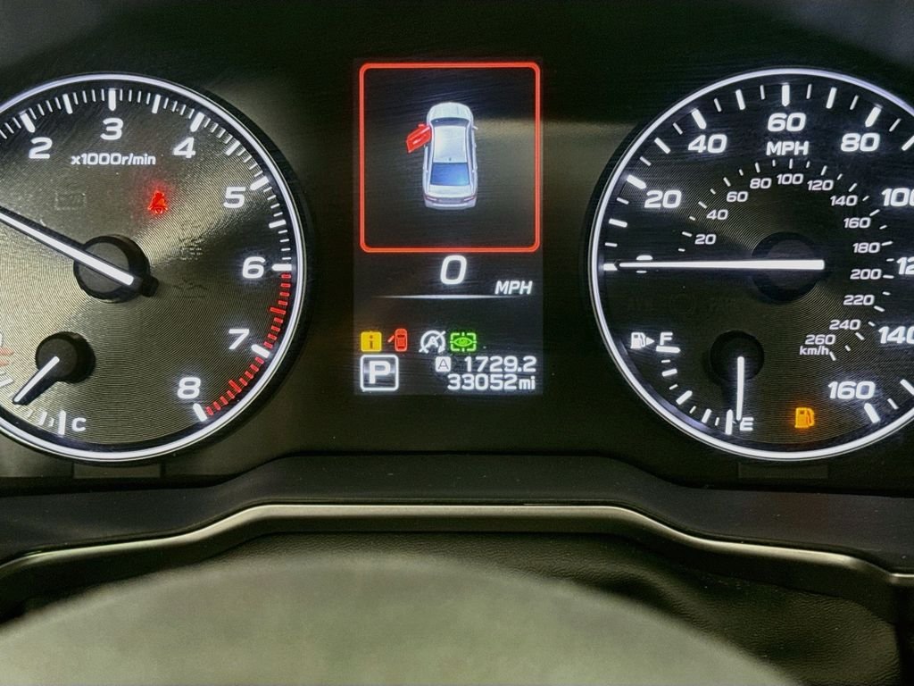 Used 2021 Magnetite Gray Metallic Subaru Limited image 12
