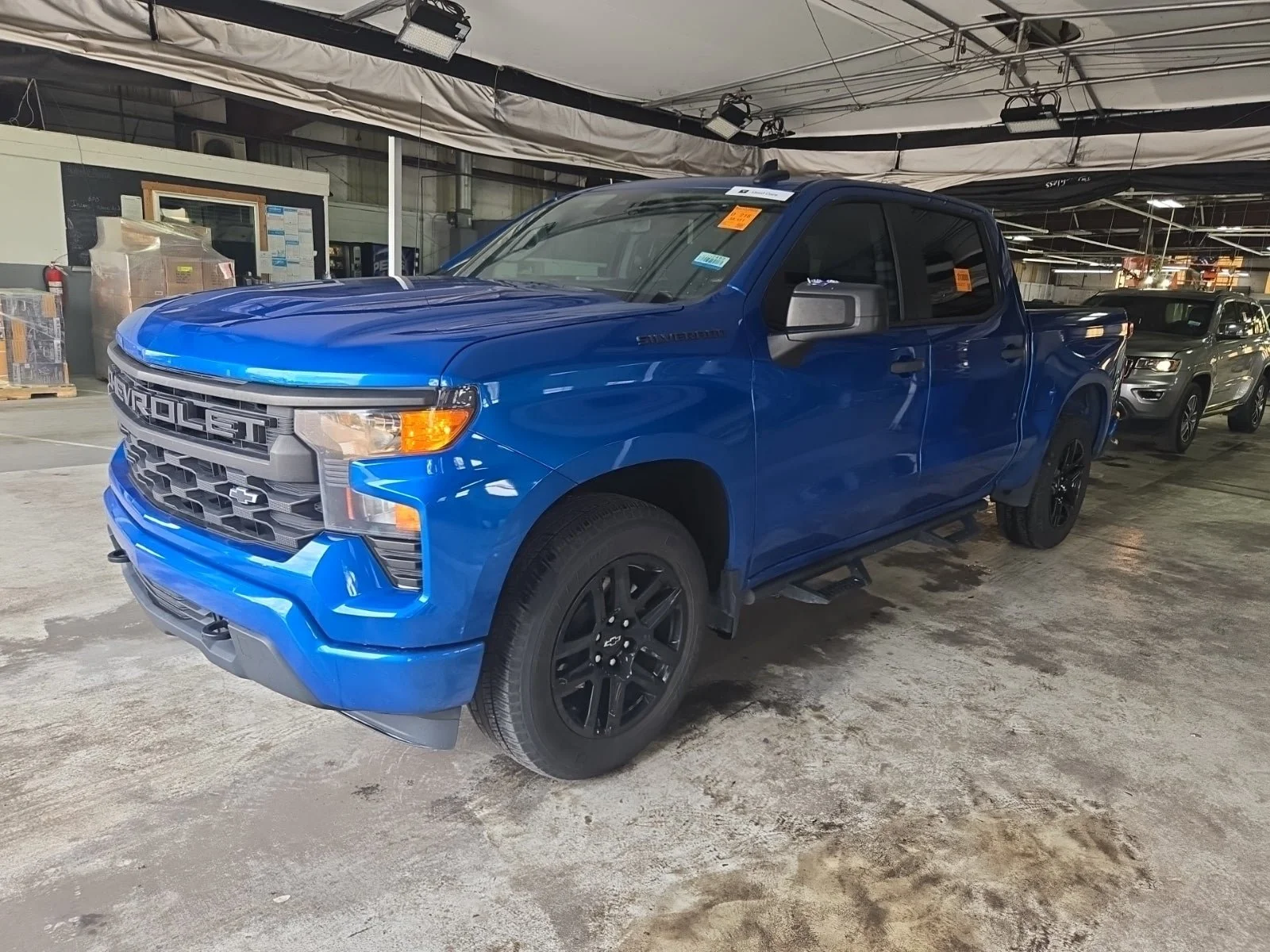 2022 Chevrolet Silverado 1500 Custom Crew Cab Short Box's photo