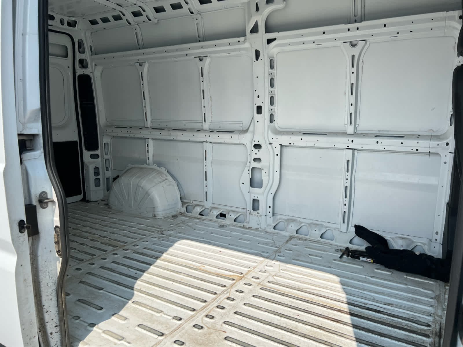 Used 2026 Bright White Clearcoat Ram Tradesman image 4