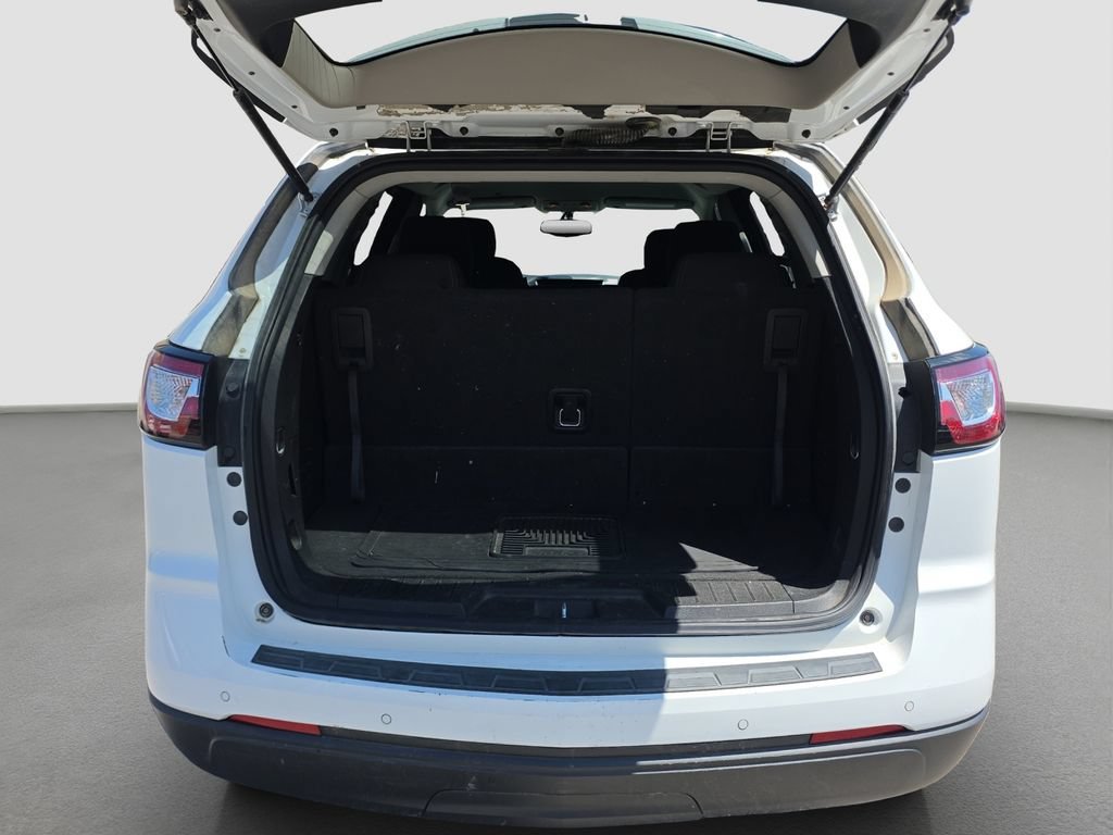 Used 2016 SUMMIT WHITE Chevrolet LT image 15