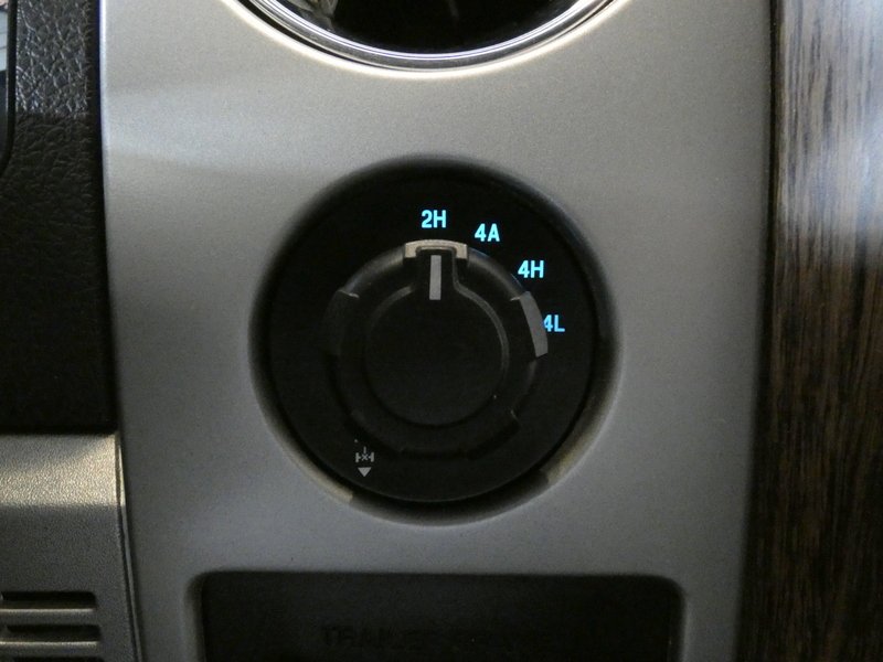 Used 2013 PALE ADOBE METALLIC Ford Supercab Lariat image 16