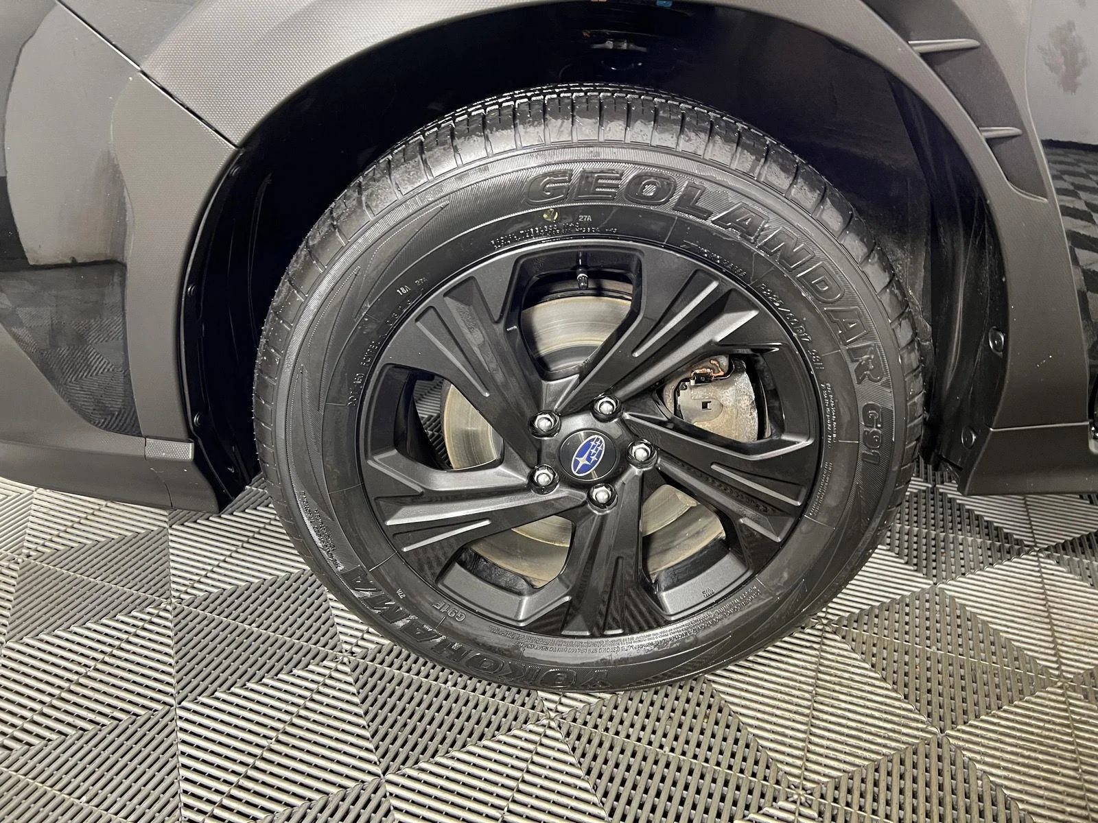 Used 2024 Crystal Black Silica Subaru Base image 19