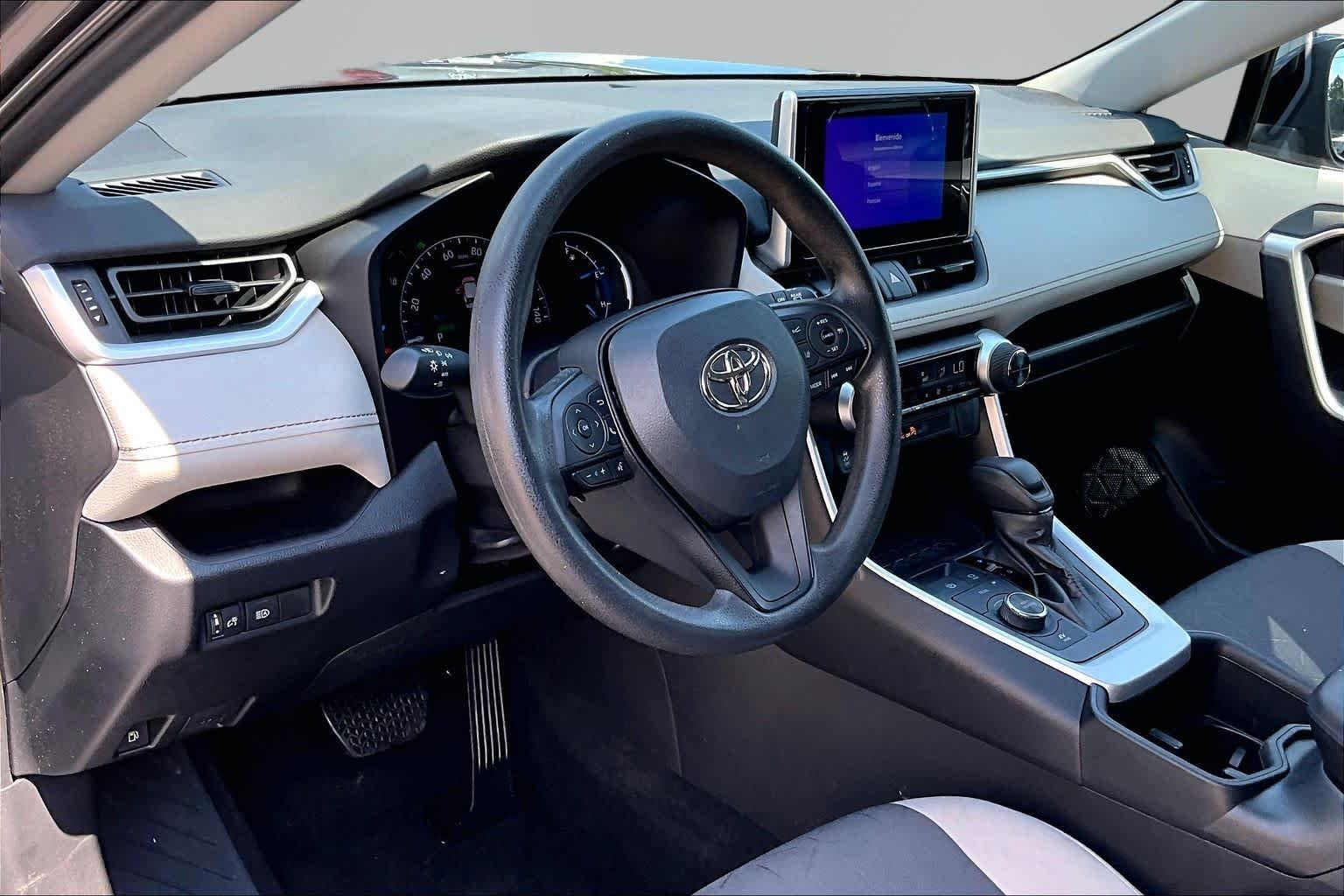 Used 2024 Magnetic Gray Metallic Toyota Hybrid XLE image 18