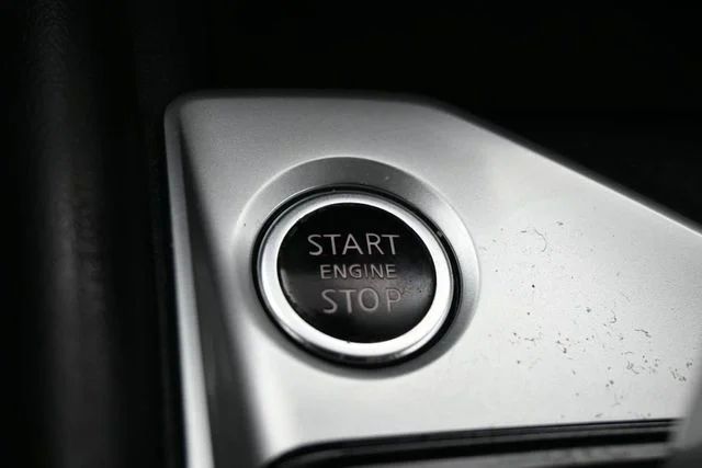 Used 2019 Gray Nissan 2.5 SL image 28
