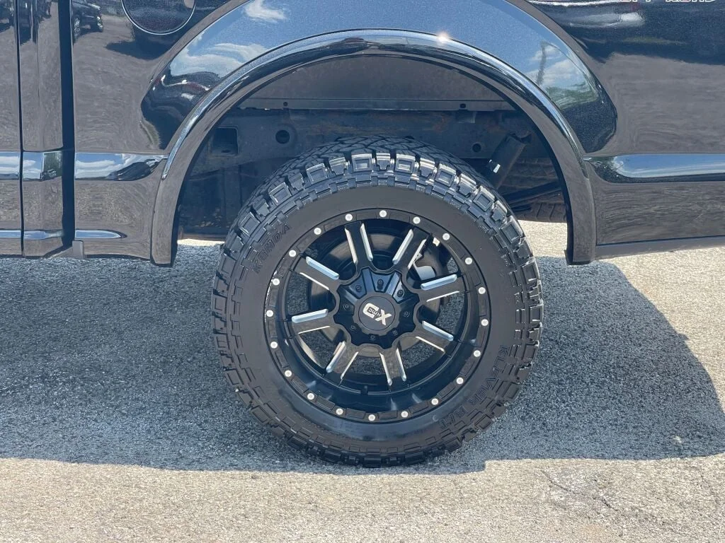 Used 2018 Shadow Black Ford LARIAT image 34