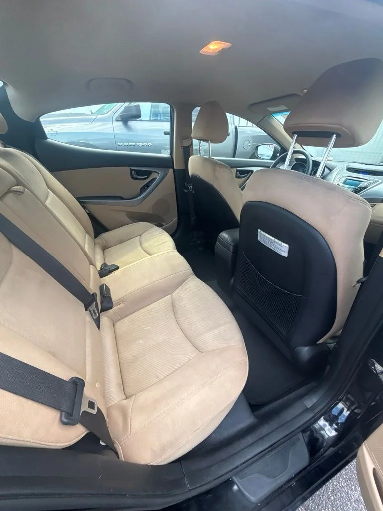 Used 2013 Black Hyundai GLS image 22