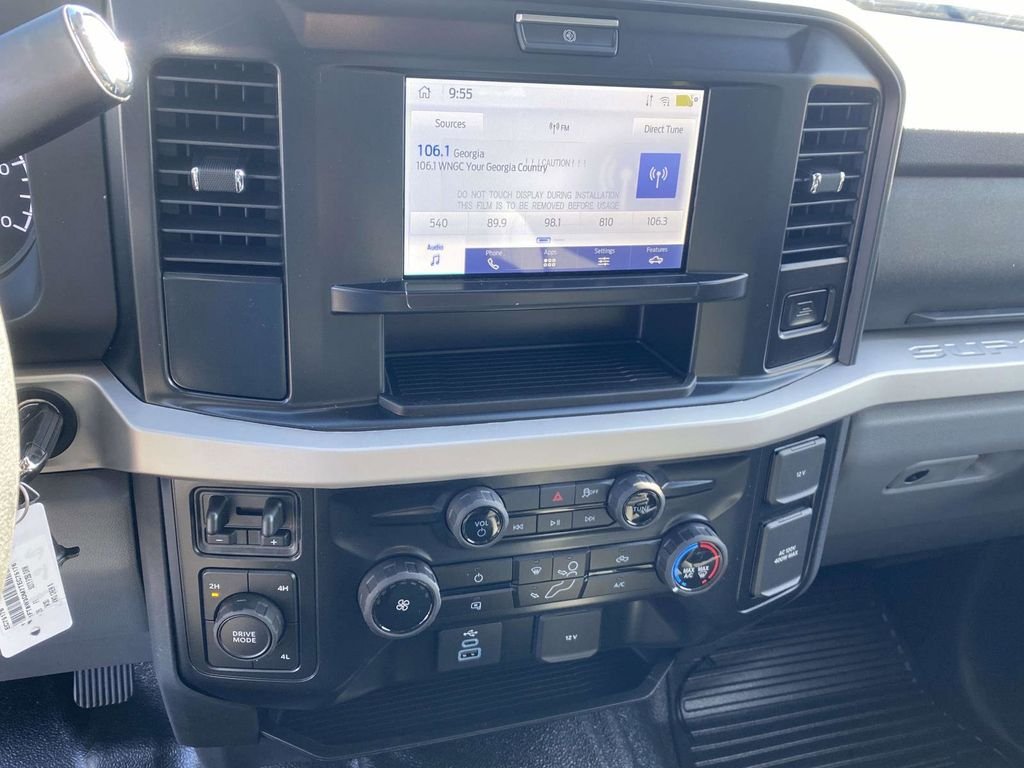 New 2026 Oxford White Ford F-550® XL image 20
