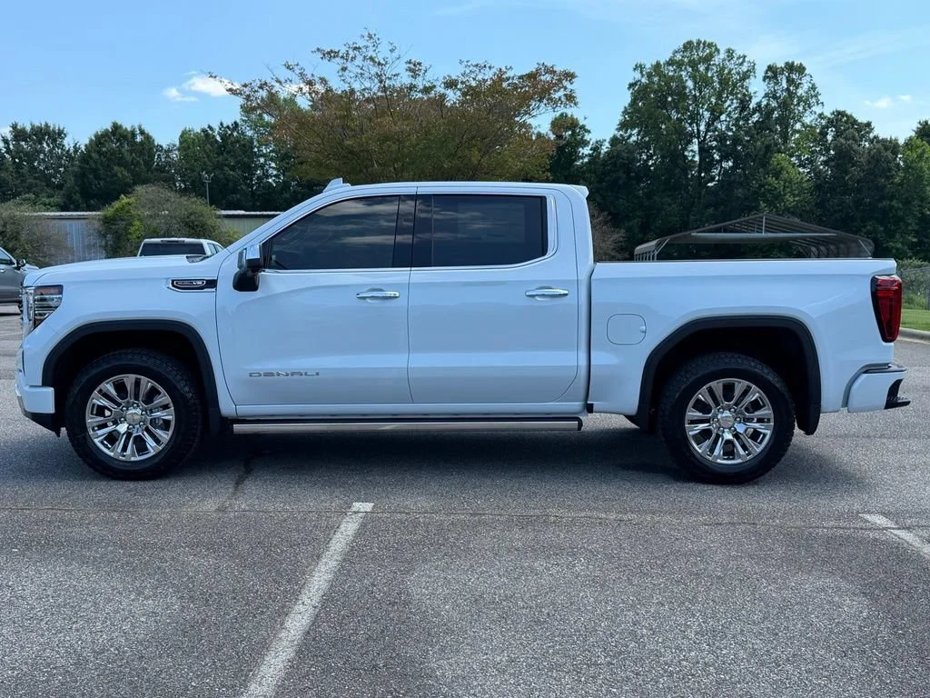 New 2026 Glacier White Tricoat GMC Denali image 31