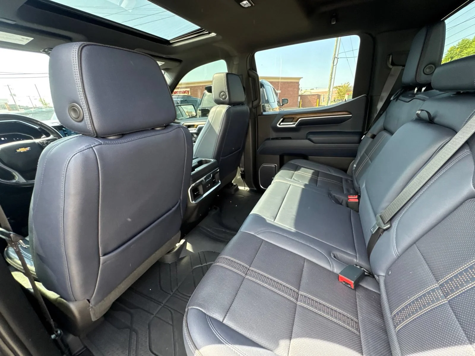 2022 Chevrolet Silverado 1500 High Country - Photo 32