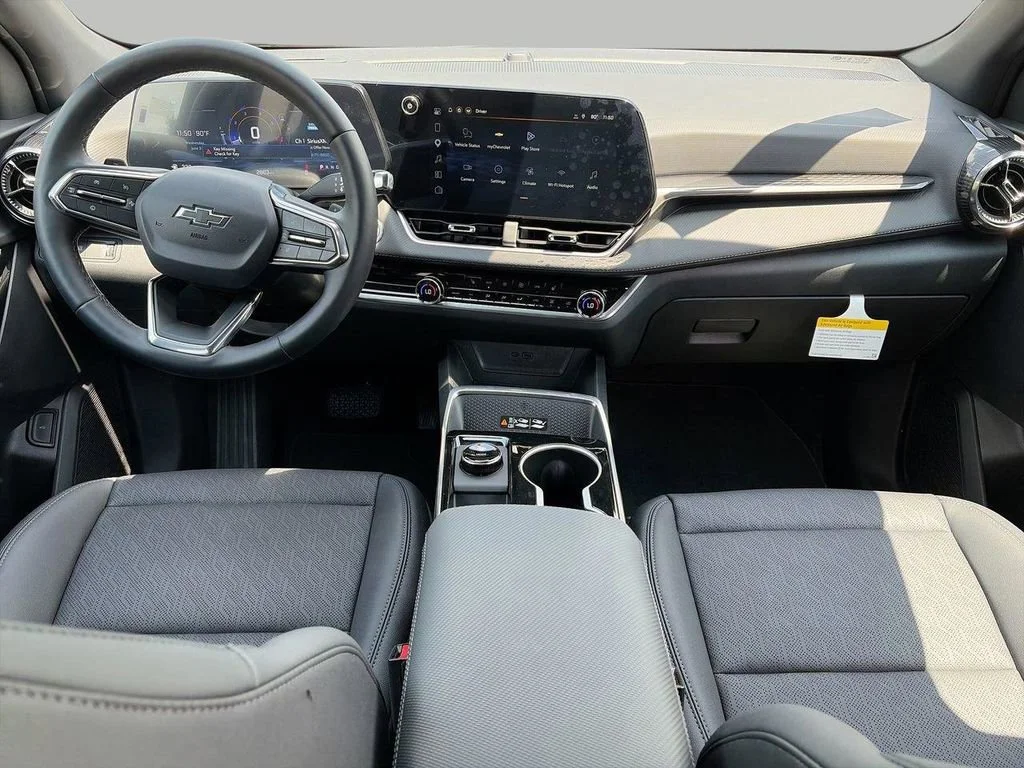 2026 Chevrolet Equinox LT - Photo 10