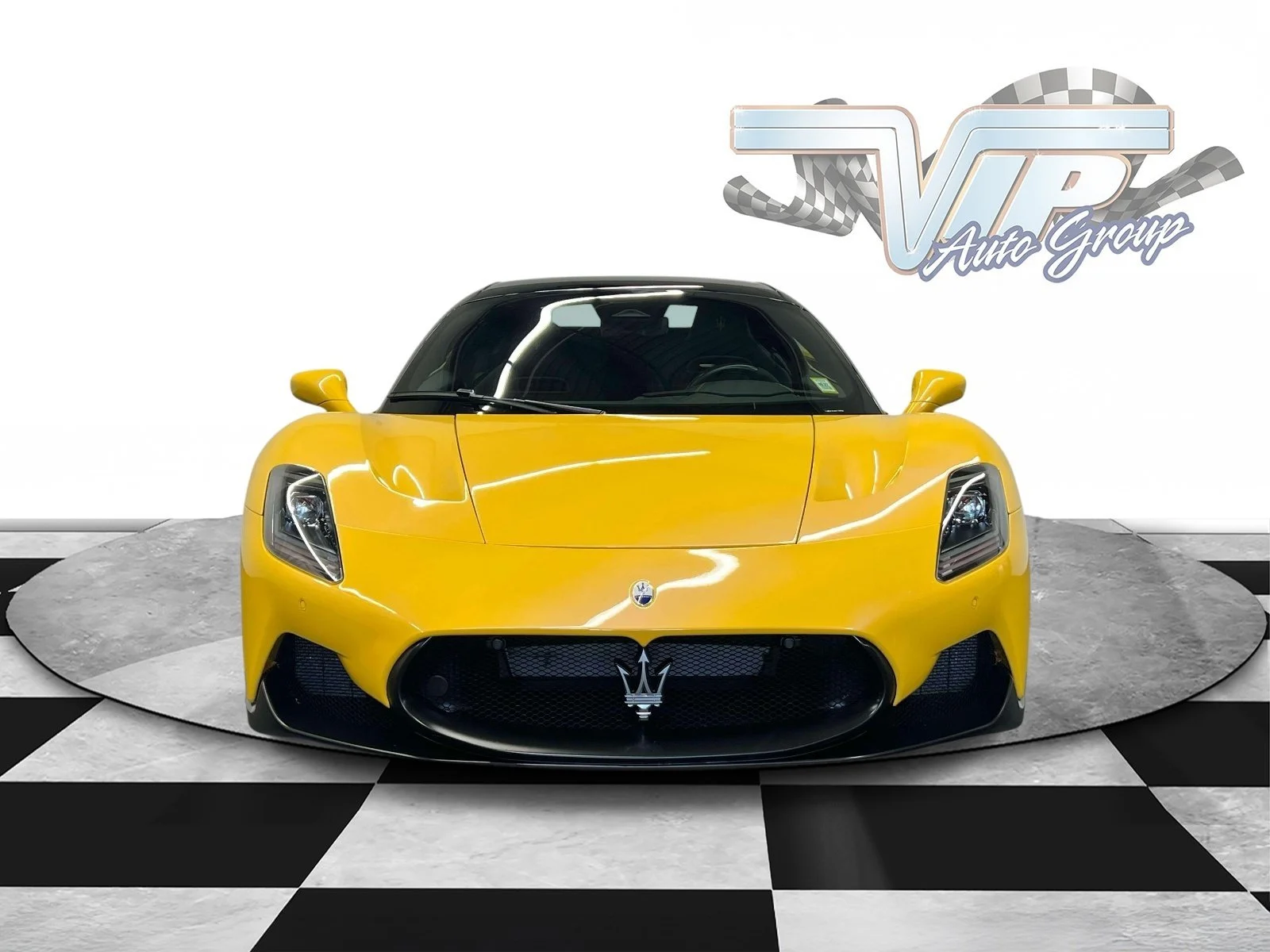 Used 2023 Yellow Maserati Cielo image 3