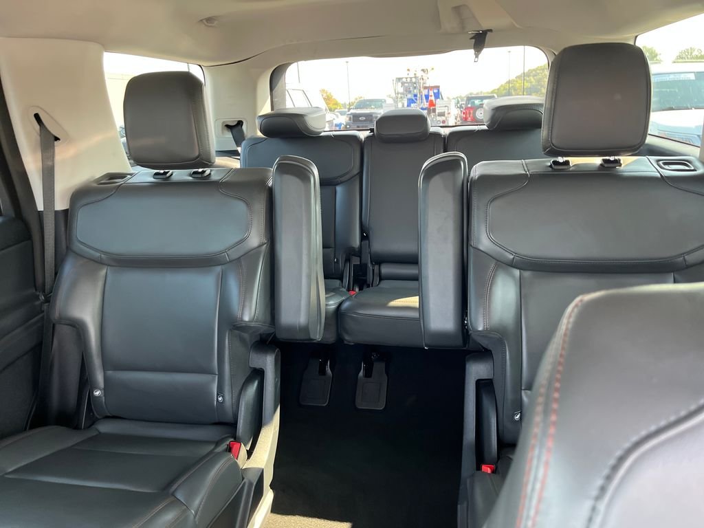 Used 2025 Gray Ford Active image 13