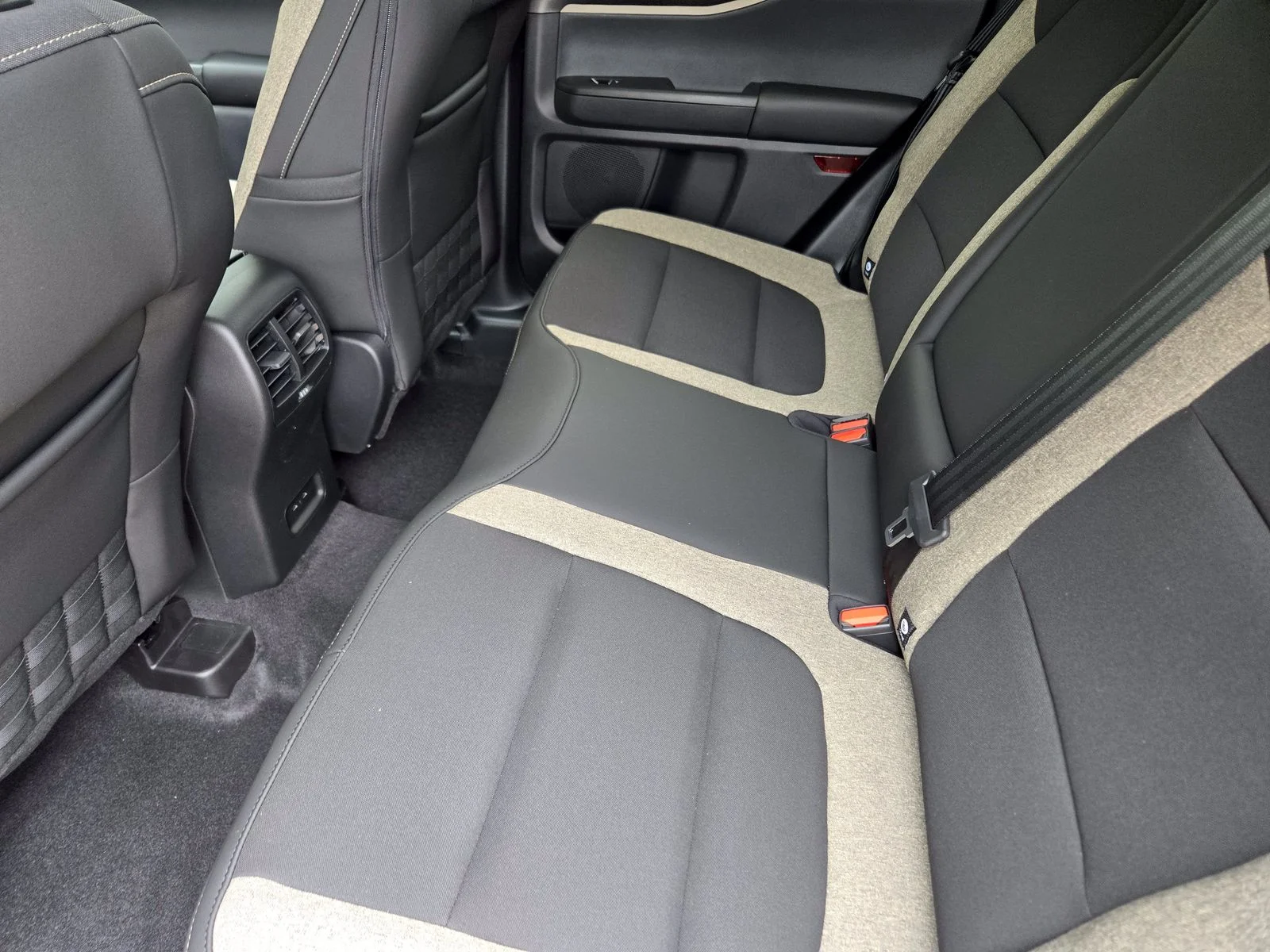 New 2026 Carbonized Gray Metallic Ford Big Bend® image 18