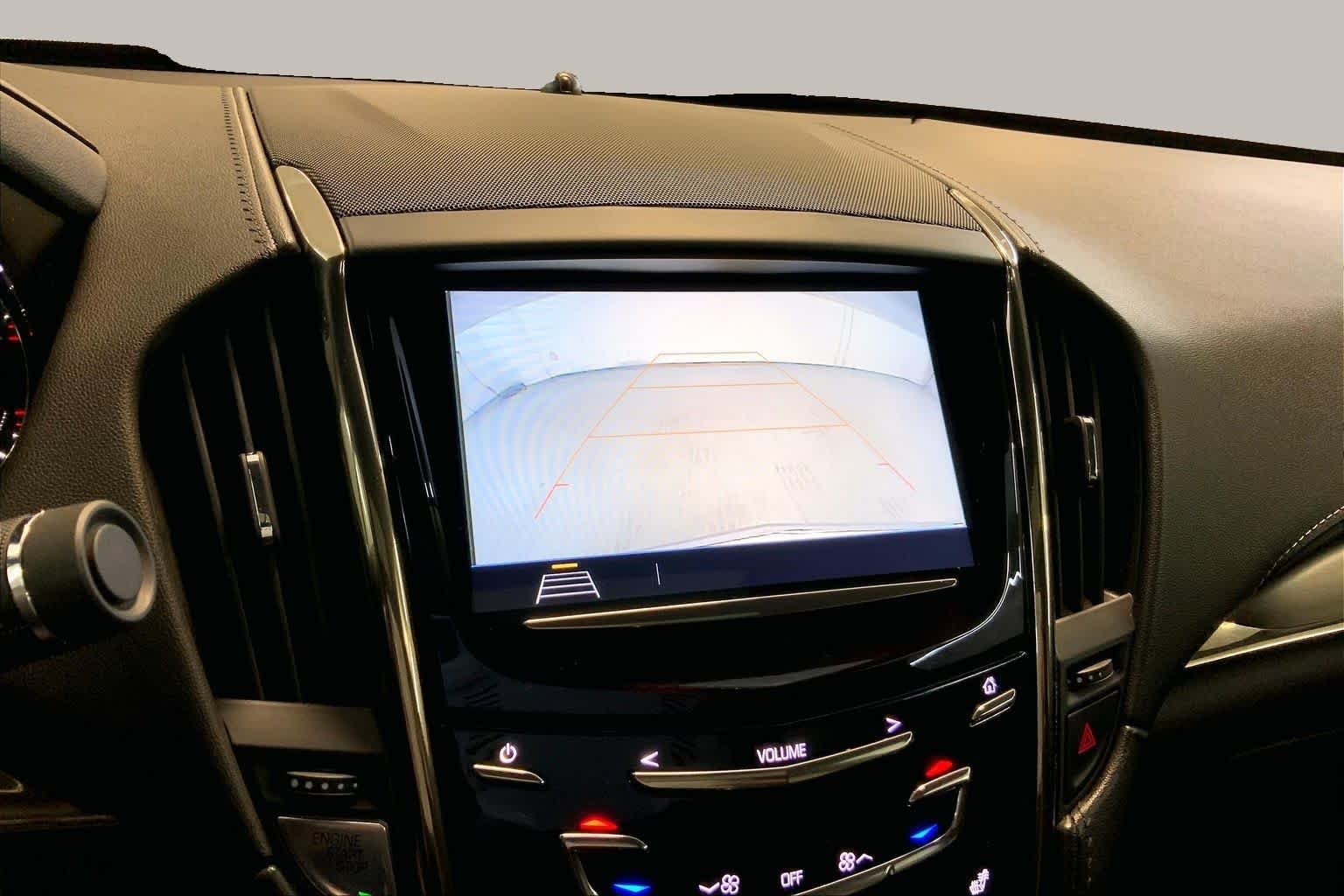 Used 2018 Crystal White Tricoat Cadillac Premium Luxury RWD image 26