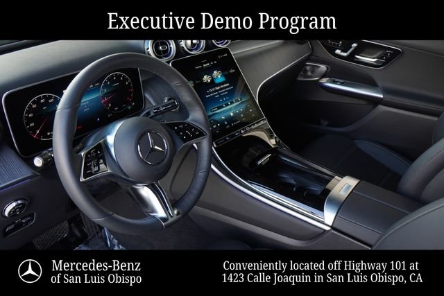 Used 2026  Mercedes-Benz GLC 300 image 2
