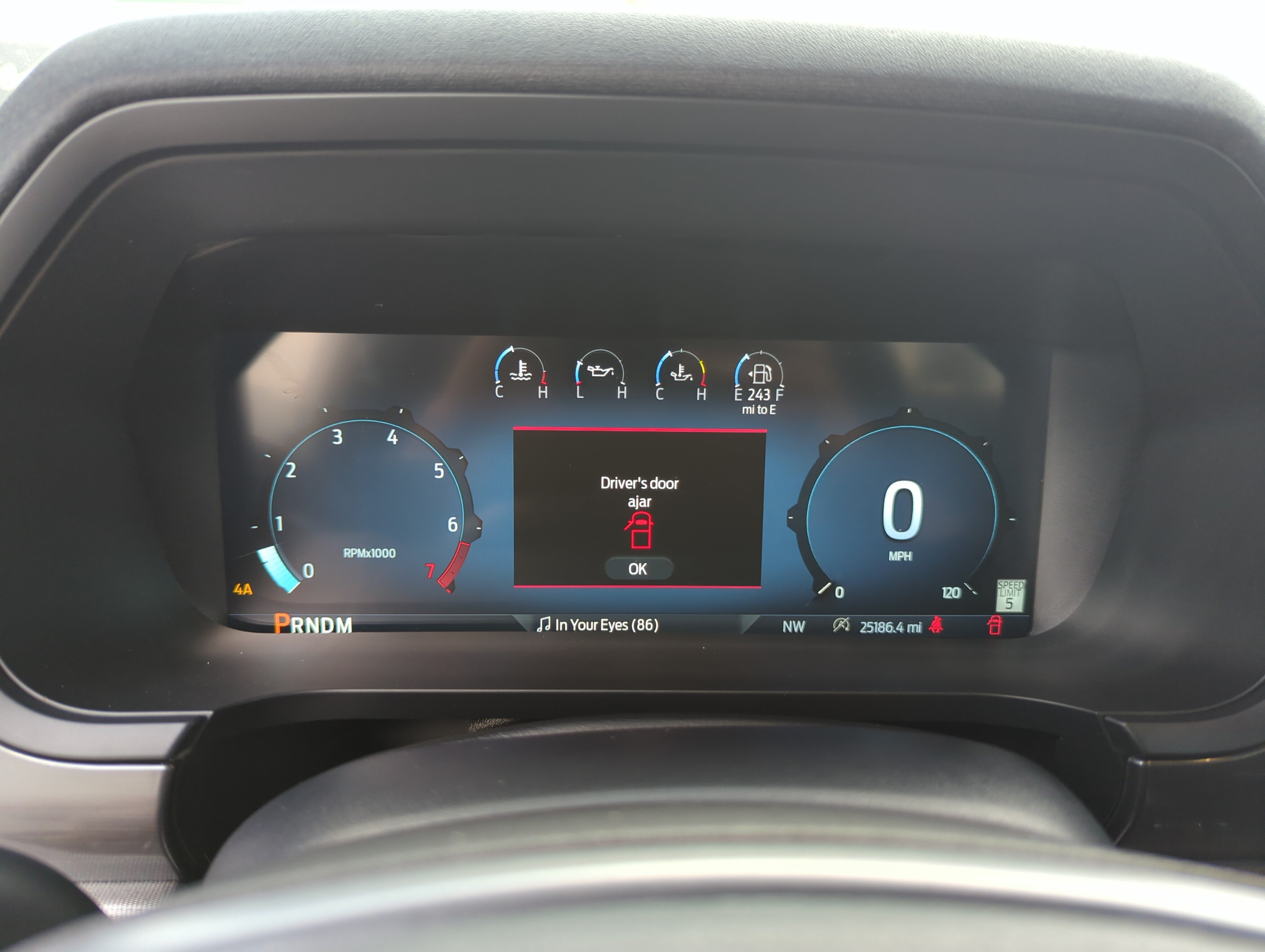 Used 2024 Avalanche Ford LARIAT image 36