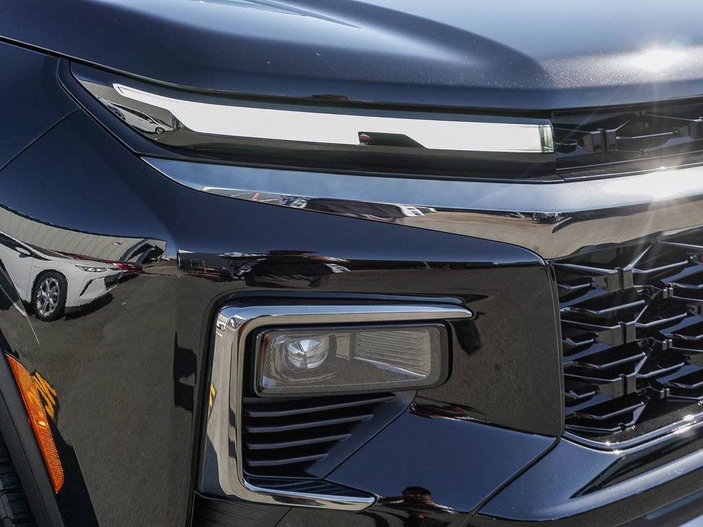2027 Chevrolet Traverse Z71 - Photo 10