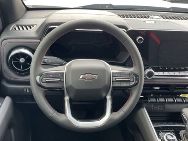 2025 Chevrolet Colorado Z71 - Photo 14