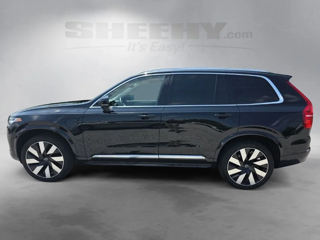 Used 2023 Black Volvo Ultimate image 16