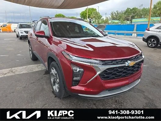 2025 Chevrolet Trax LT's photo