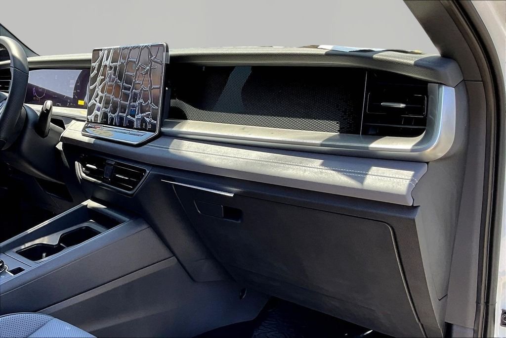 2026 Volkswagen Tiguan SE R-LINE BLACK - Photo 26