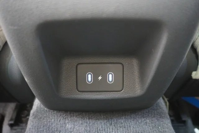 Used 2024  Hyundai SEL image 22