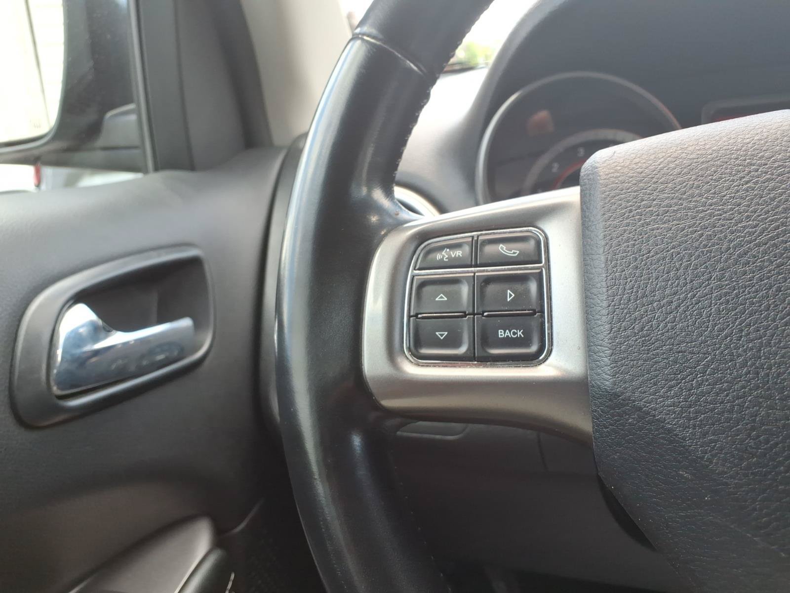Used 2019 Pitch Black Clearcoat Dodge Crossroad image 28