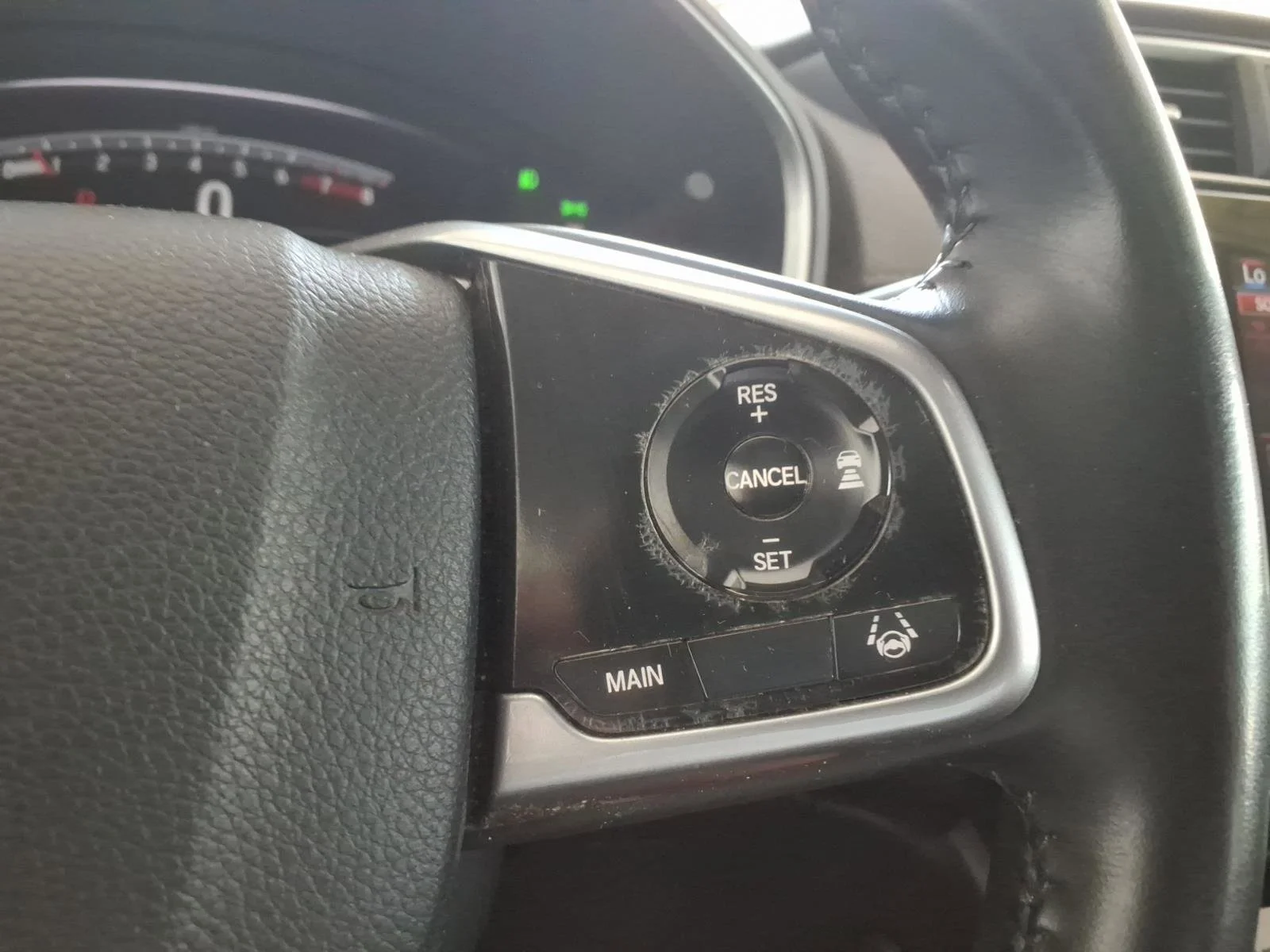 Certified Used 2019 Platinum White Pearl Honda EX-L image 28