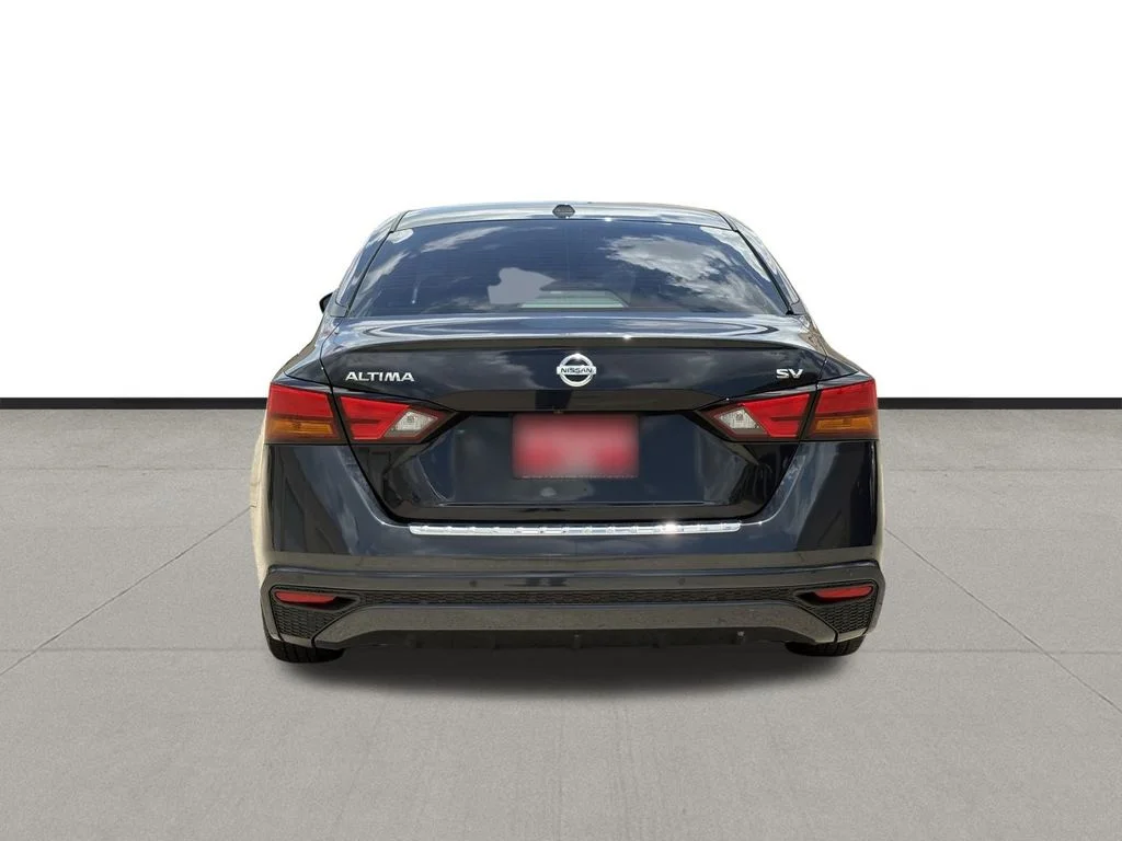 Used 2022 Storm Blue Metallic Nissan 2.5 SV image 6