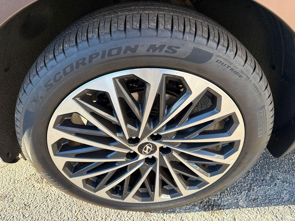 New 2026 Brown Hyundai Calligraphy FWD image 11