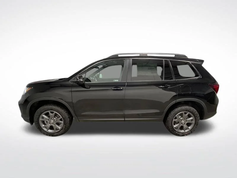 Used 2024 Crystal Black Pearl Honda TrailSport image 2