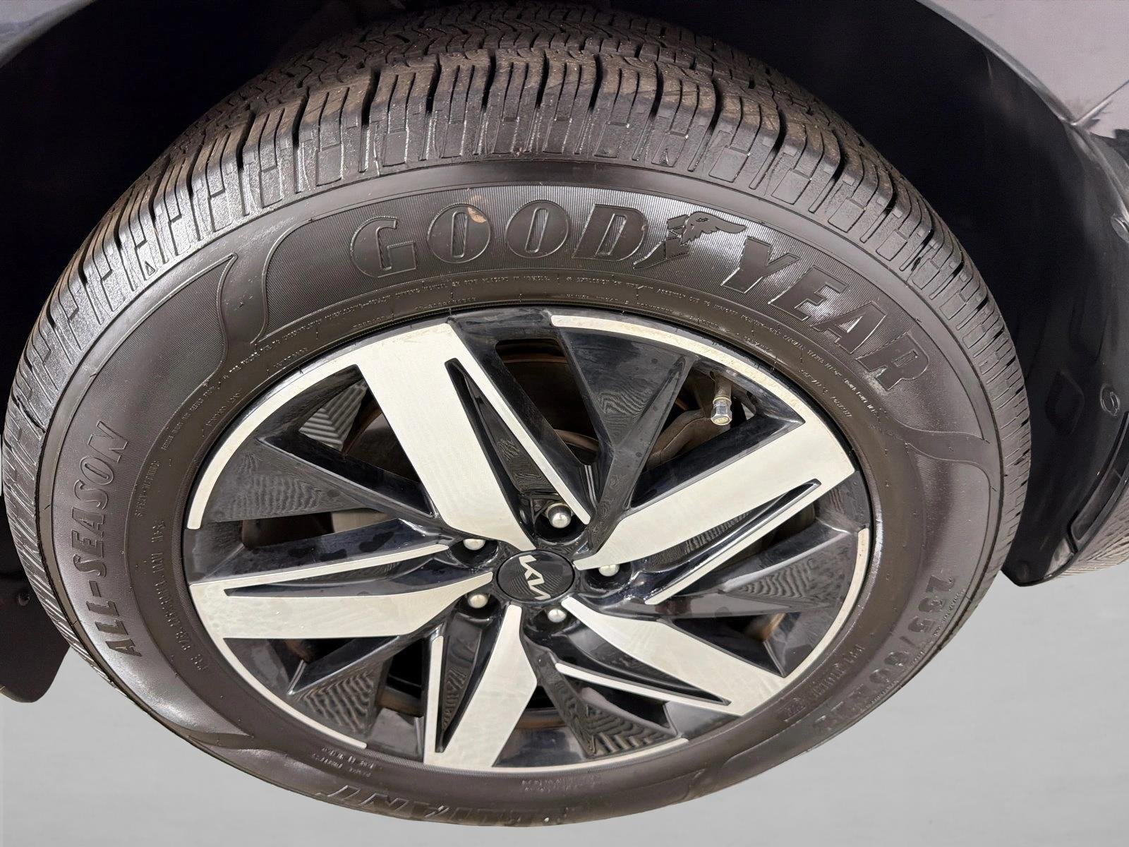 Used 2022 Gravity Grey Kia S image 14