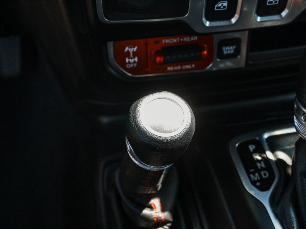 Used 2020 Sting-Gray Clearcoat Jeep Rubicon image 19