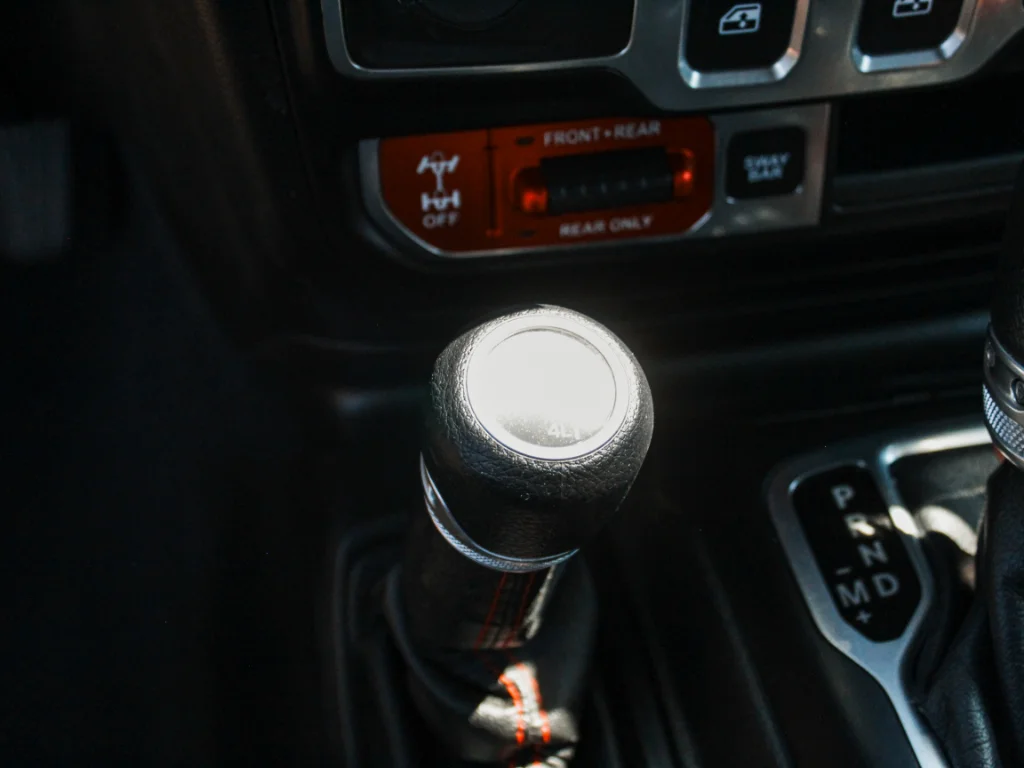 Used 2020 Sting-Gray Clearcoat Jeep Rubicon image 19