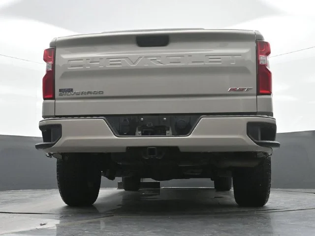 Used 2026 White Chevrolet RST image 18