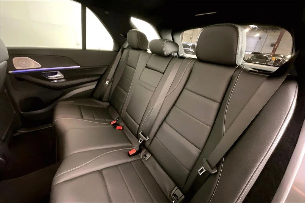 New 2026 Gray Mercedes-Benz GLE 450 image 10
