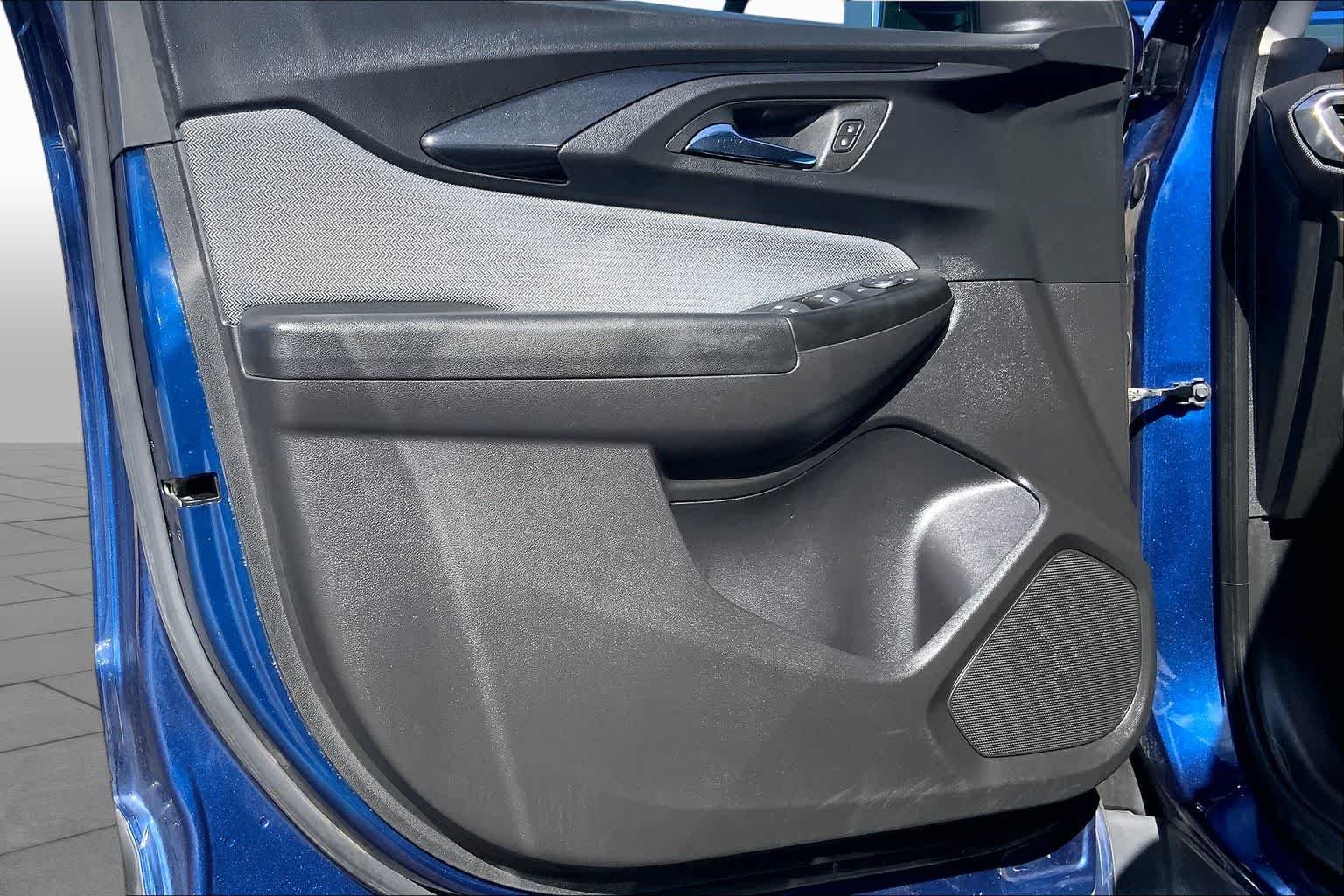 Used 2023 Blue Glow Metallic Chevrolet LT image 22