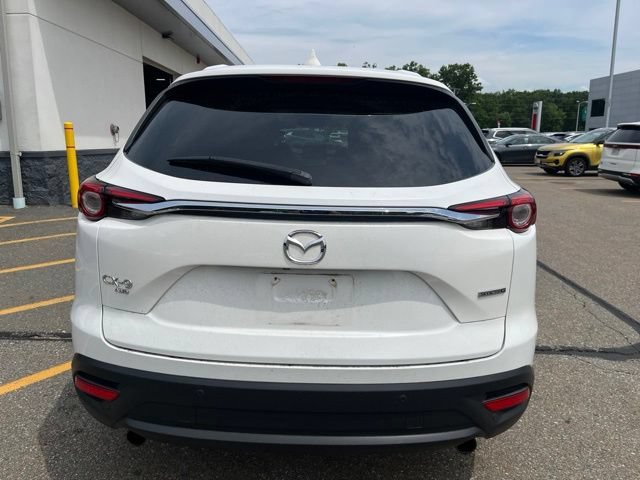 Used 2020 Snowflake White Pearl Mica Mazda Touring image 4