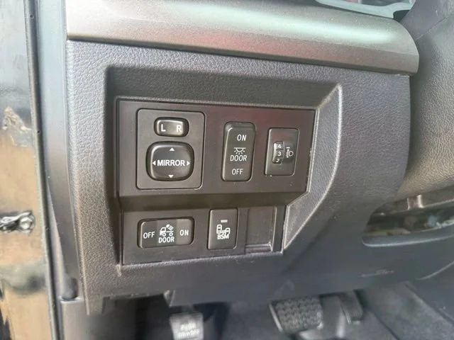 Used 2017 Black Toyota SR image 23