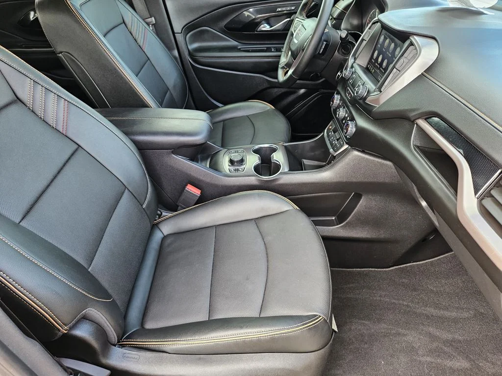 Used 2024 Silver GMC AT4 image 15