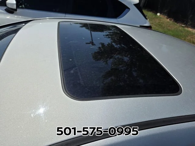 Used 2016 Silver Hyundai Sport image 8