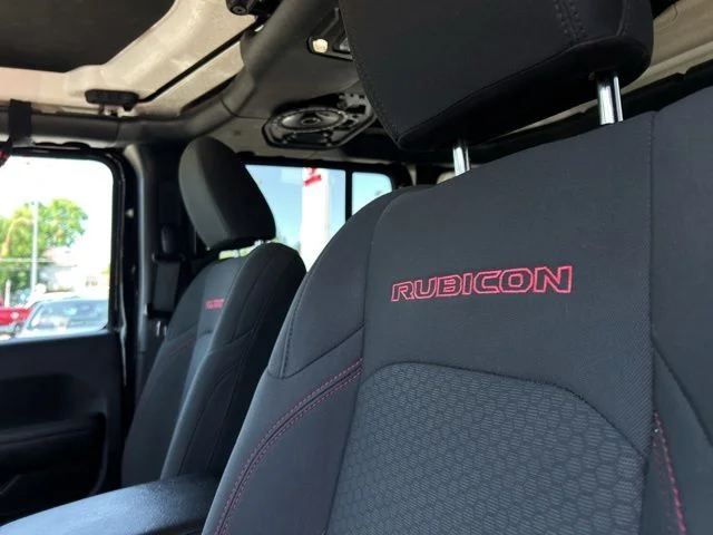 Used 2019 Black Jeep Unlimited Rubicon image 33