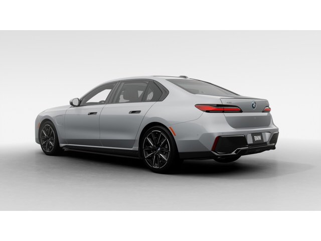New 2026 Brooklyn Grey Metallic BMW 750e xDrive image 2