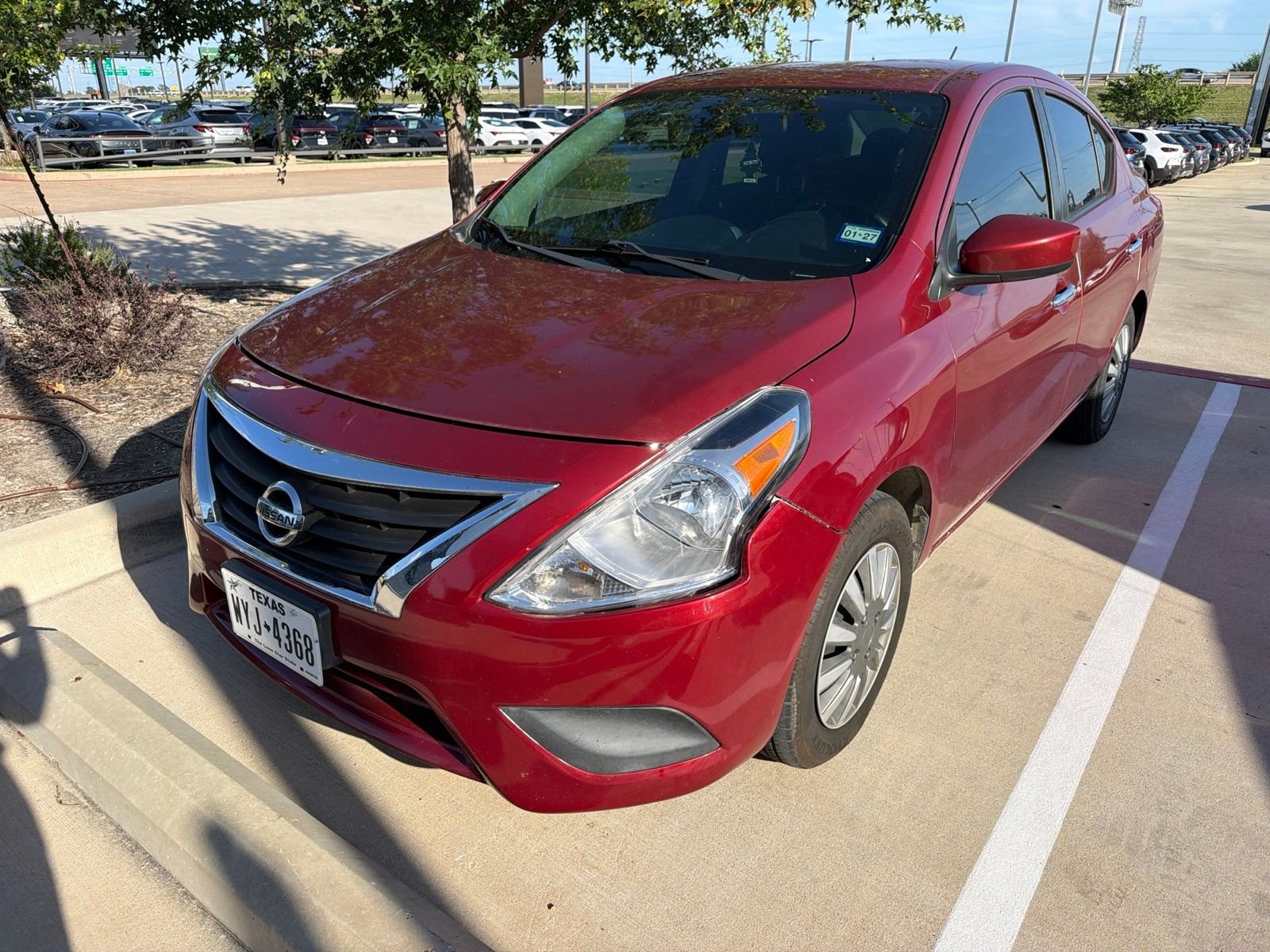 Used 2019 Cayenne Red Metallic Nissan 1.6 SV image 8