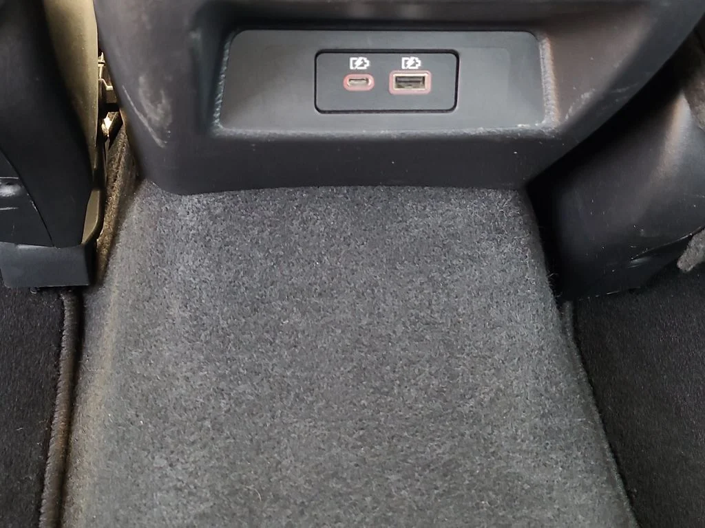 Used 2025 Black Nissan 2.5 SV image 17